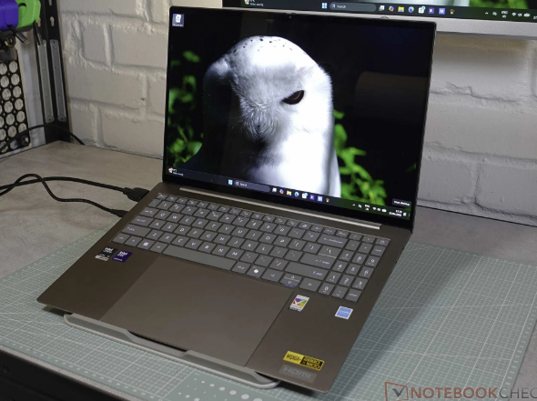 Acer Swift 16 AI: पैंथर लेक प्रोसेसर के साथ क्या यह लैपटॉप 2026 का बेस्ट AI PC है ?